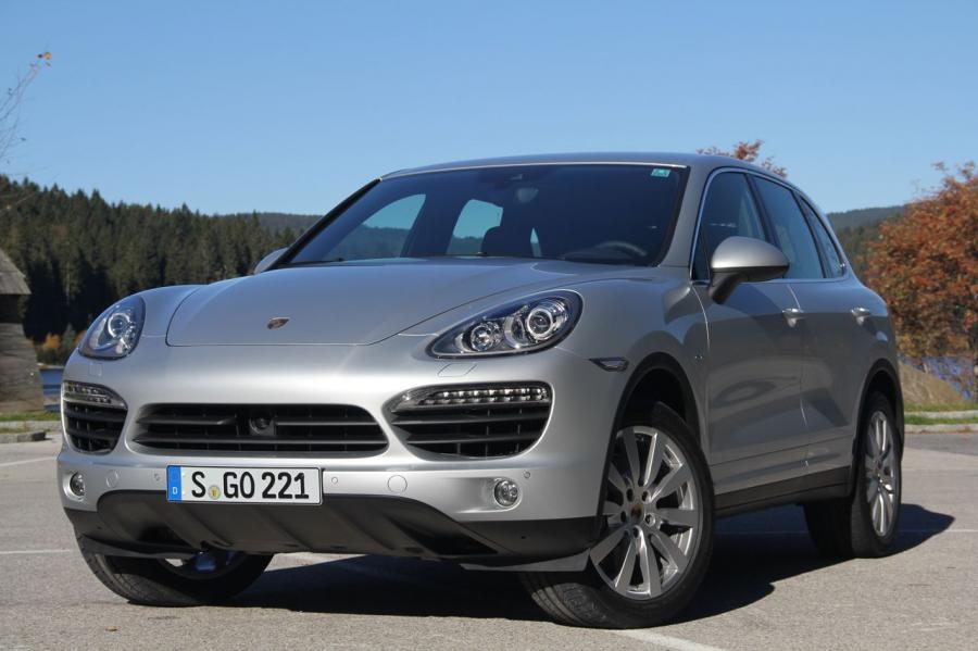  Porsche Cayenne S Diesel 2012 года  (фото 23 из 36)